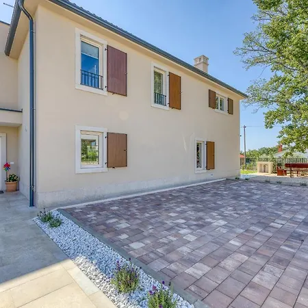 Blagdan * Нова-Вас